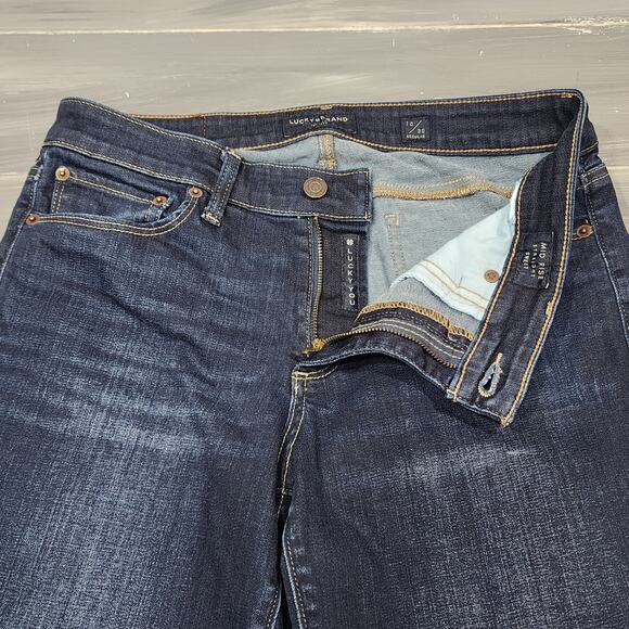 Lucky Brand Jeans Mid Rise Straight Sweet Size 10/30 Dark Wash - Picture 3 of 13